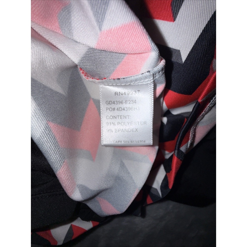 Tail‎ Women's Black Red White Chevron Print Activewear Golf Skort Sz M Active - Picture 9 of 9